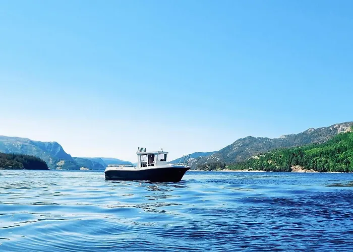 8 Person In Snillfjord-by Traum بيت للعطل Snillfjord
